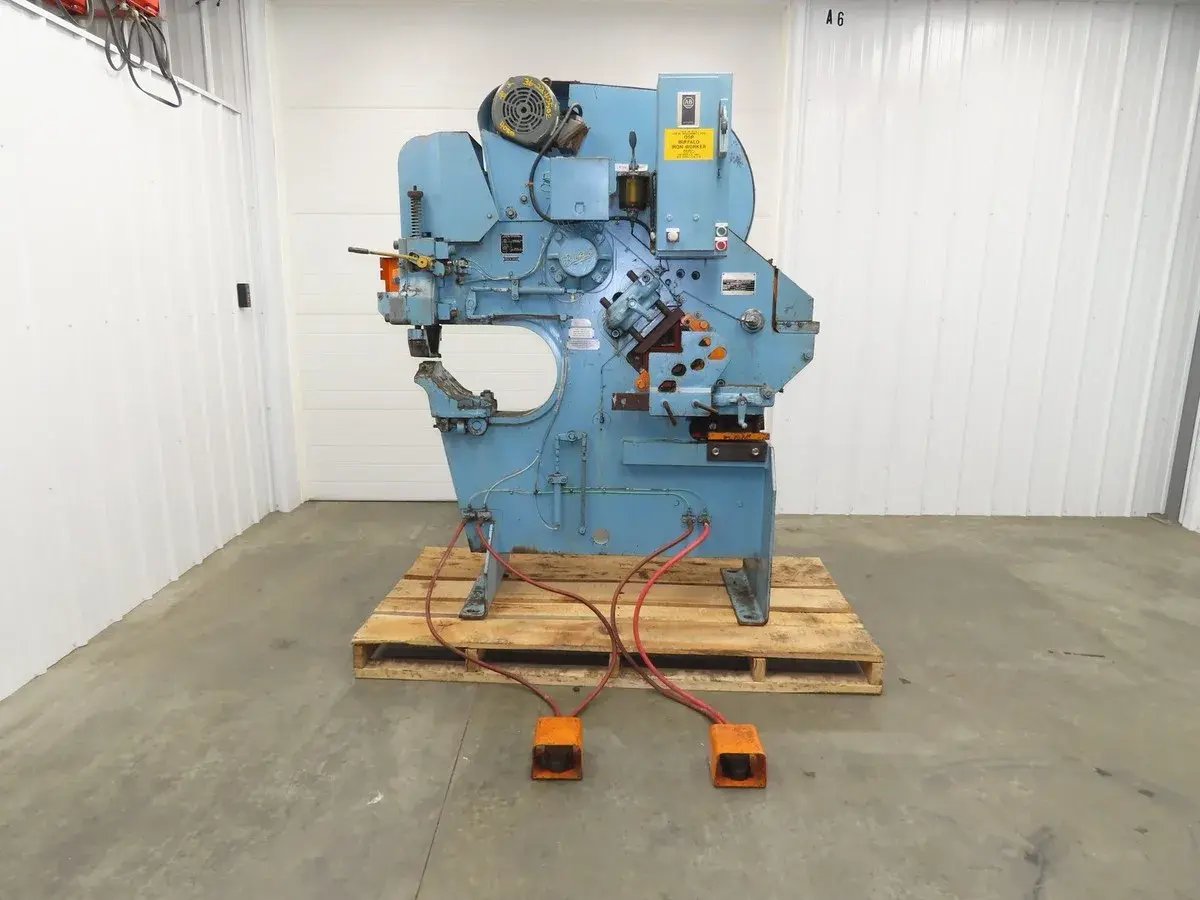 Mechanical ironworker