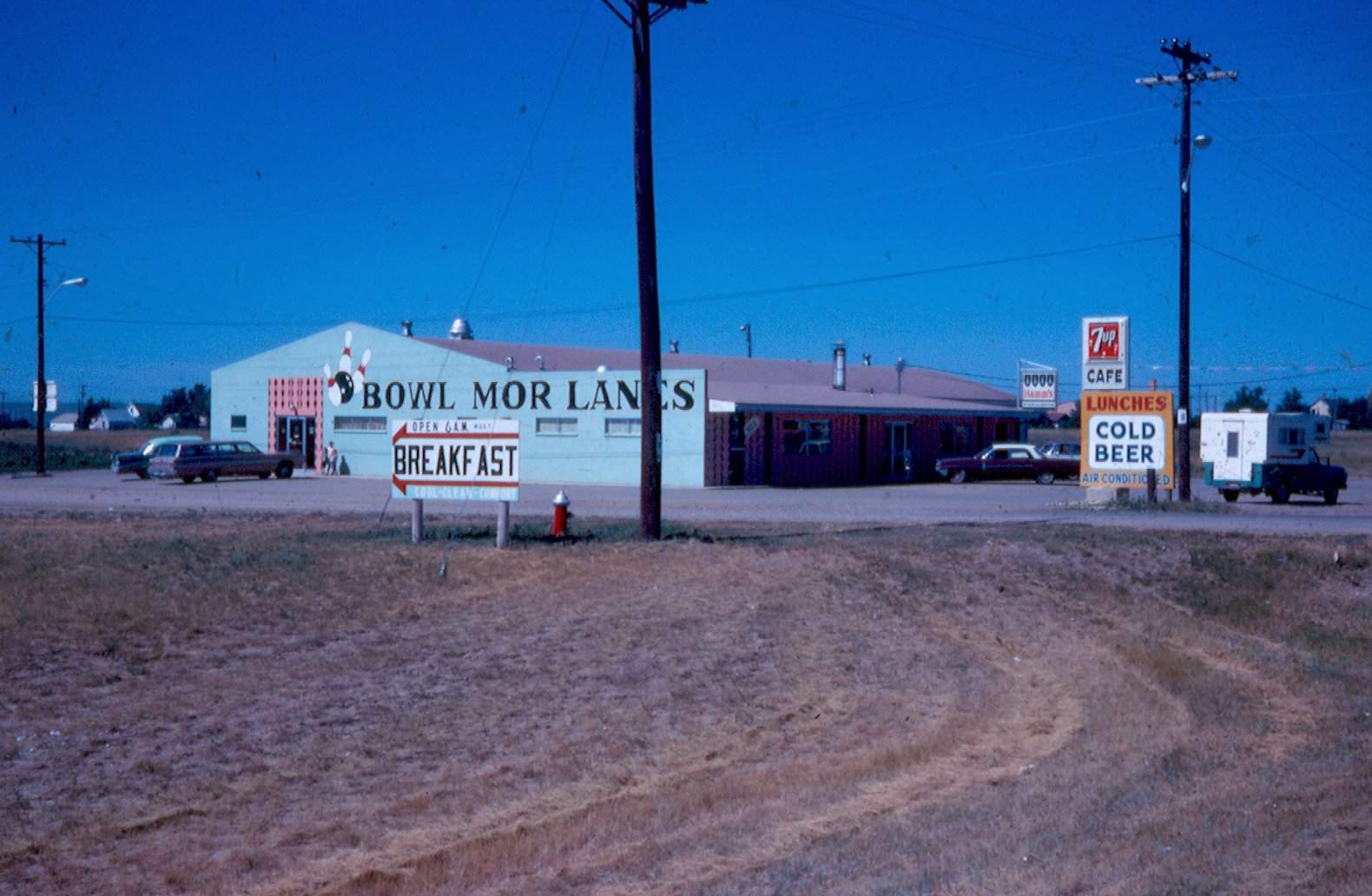 1969 - Scotchman-building-before-Scotchman-bowling-ally